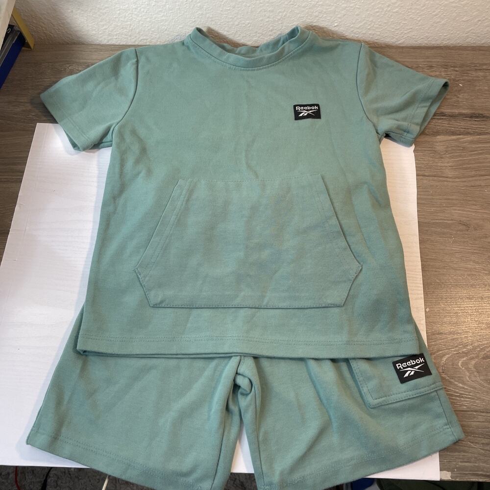 Reebok Boys 2 Pc Shorts Set Size 10 Mint Sage Green Kangaroo Pocket Cargo Outfit
